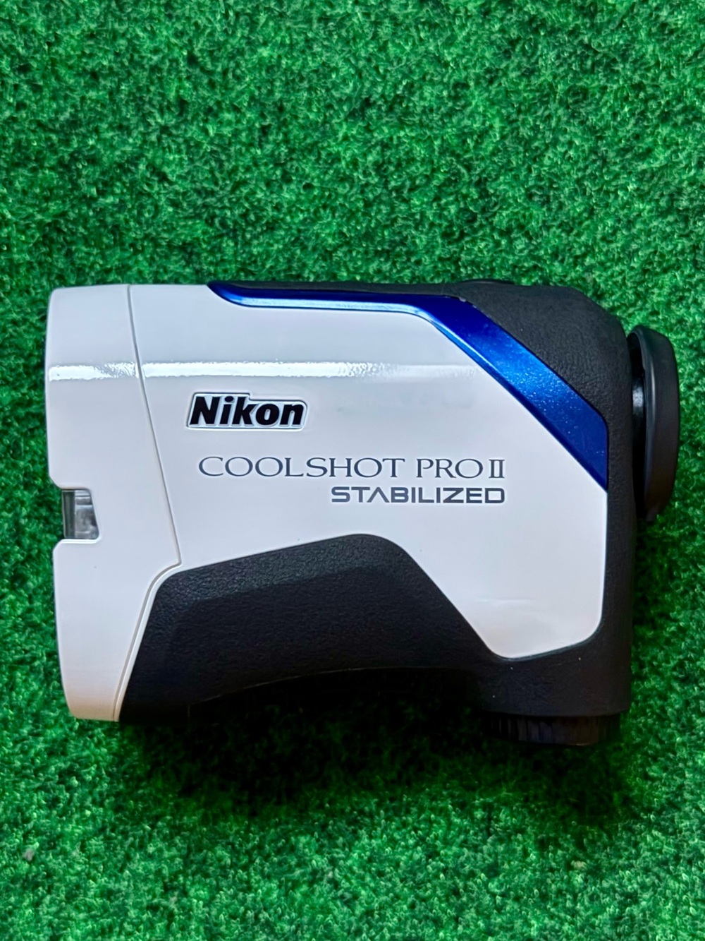 Nikon COOLSHOT Pro II Stabilized Golf Laser Rangefinder in white